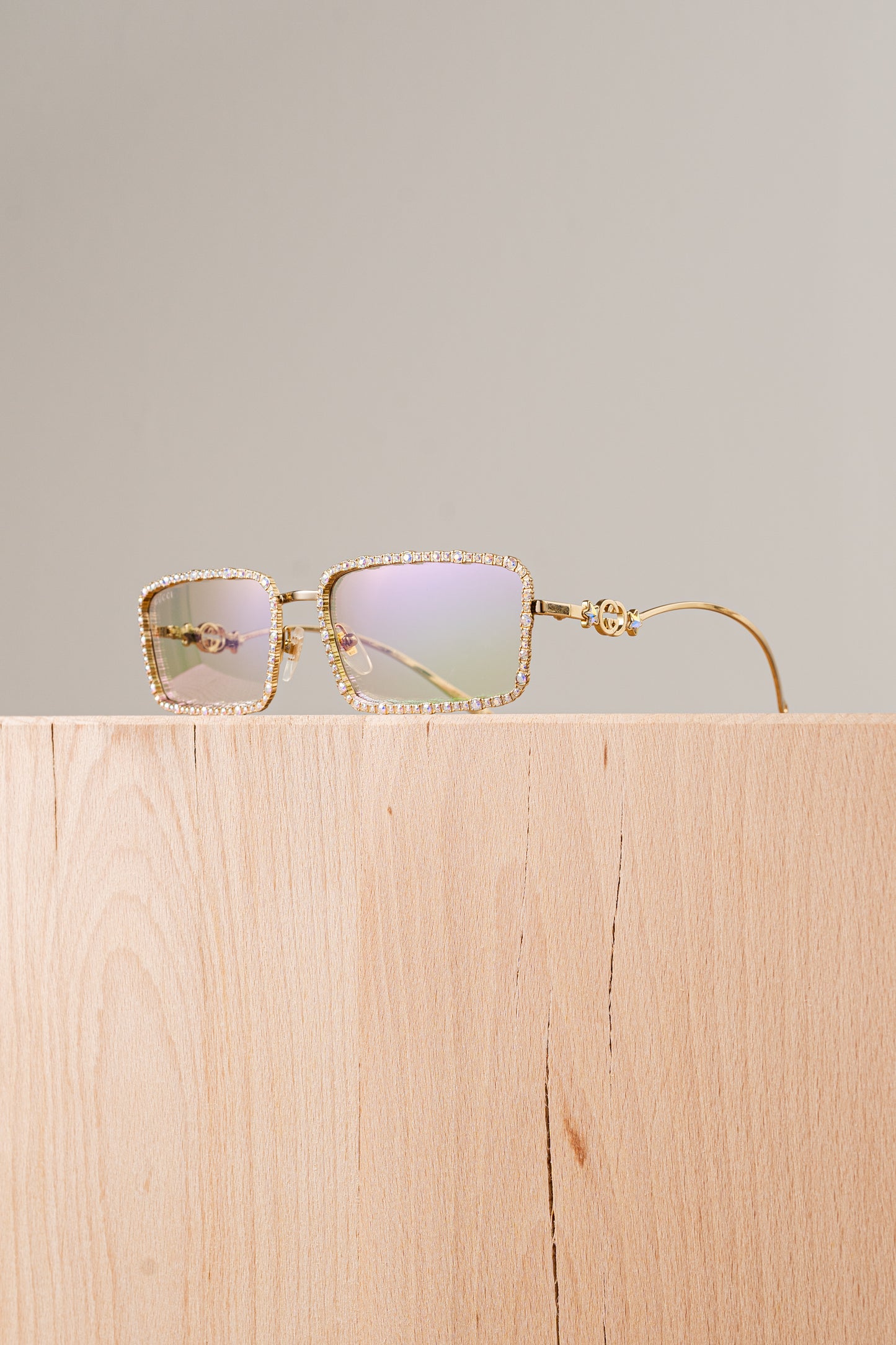 GUCCI GG1568S 003