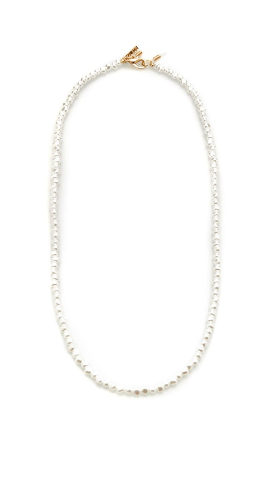 Brillenkette aus perlmuttfarbenen Perlen