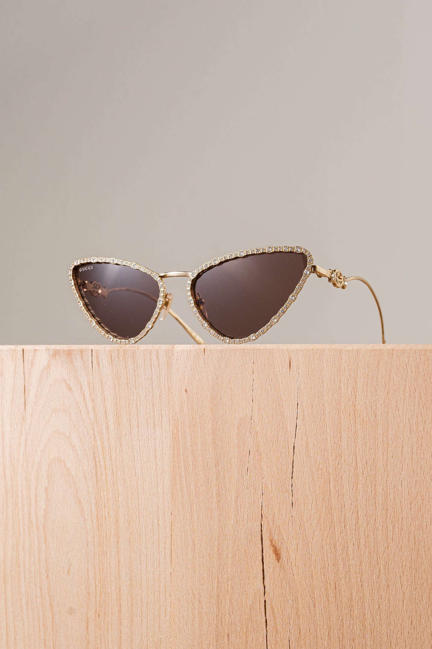 GUCCI GG1569S 001