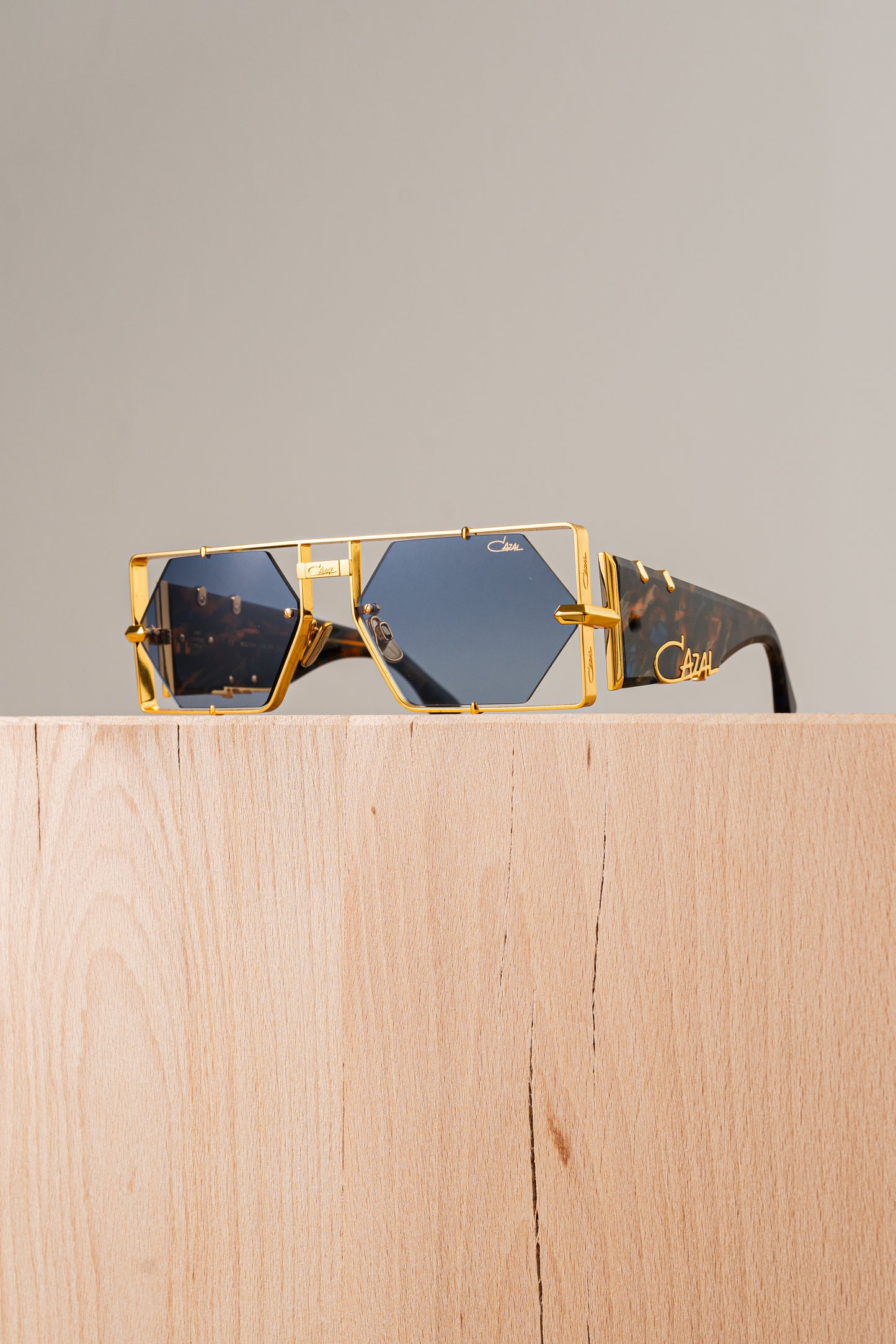 CAZAL Limited Edition 004